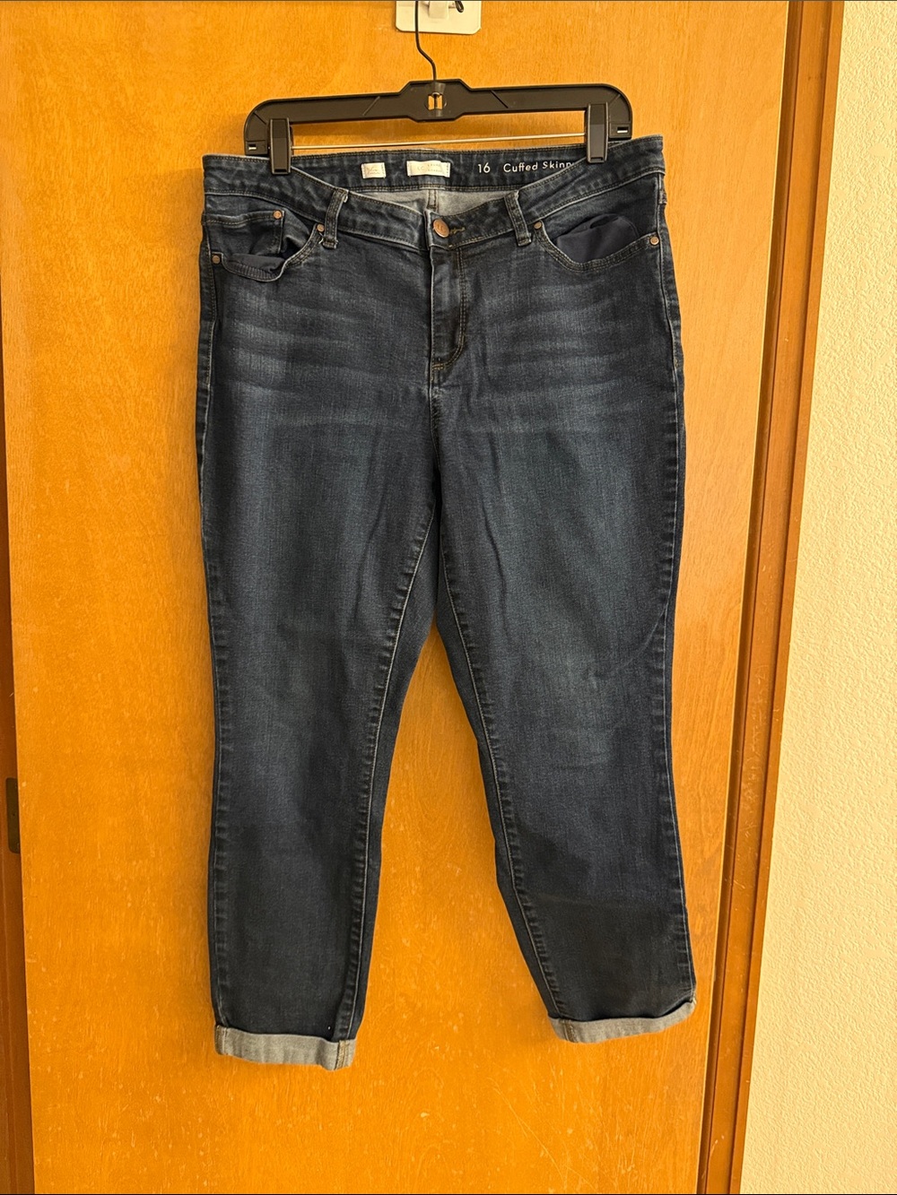 LC Lauren Conrad Dark Blue Cuffed Cropped Skinny Jeans